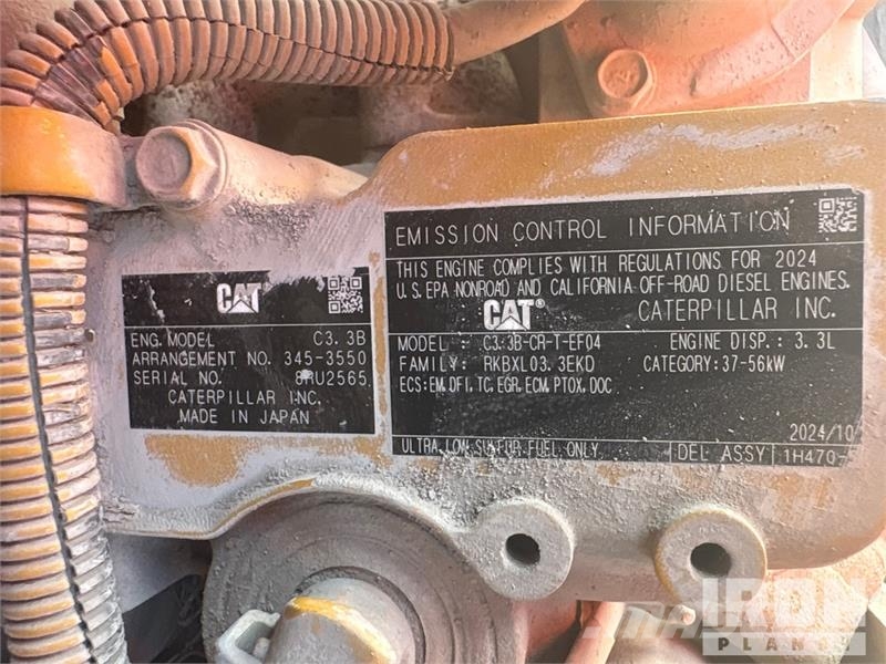 CAT 289D Krautuvai su šoniniu pasukimu