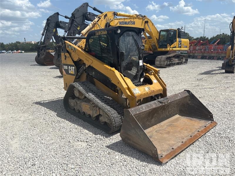 CAT 289D Krautuvai su šoniniu pasukimu
