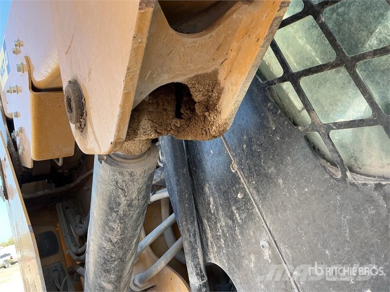 CAT 289D Šmykom riadené nakladače