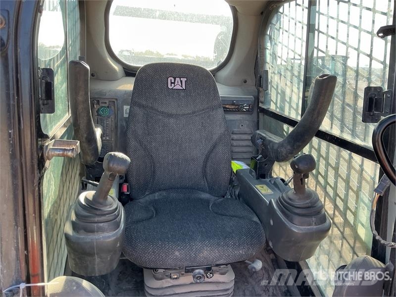 CAT 289D Šmykom riadené nakladače