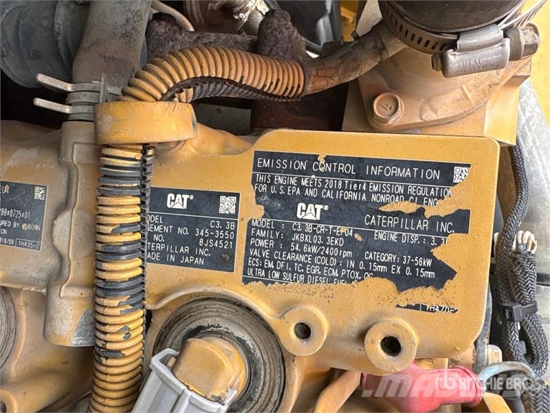 CAT 289D 滑移装载机