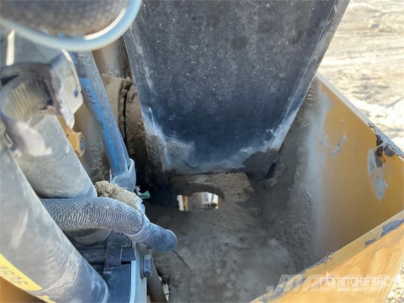 CAT 289D Šmykom riadené nakladače