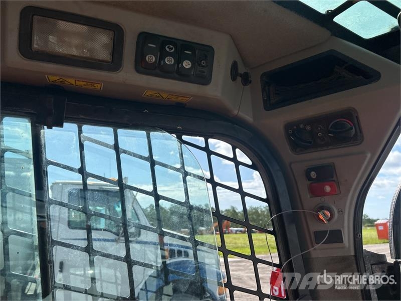 CAT 289D Skid steer loaders