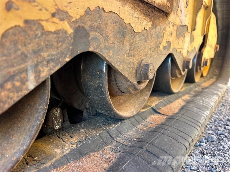 CAT 299D2 XHP Two-Speed Compact Track Loader Kompaktlaadurid