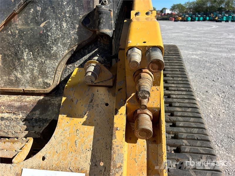 CAT 299D2 XHP Two-Speed Compact Track Loader Kompaktlaadurid