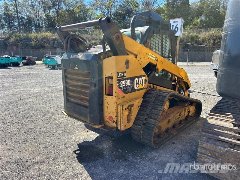 CAT 299D2 XHP Two-Speed Compact Track Loader Kompaktlaadurid