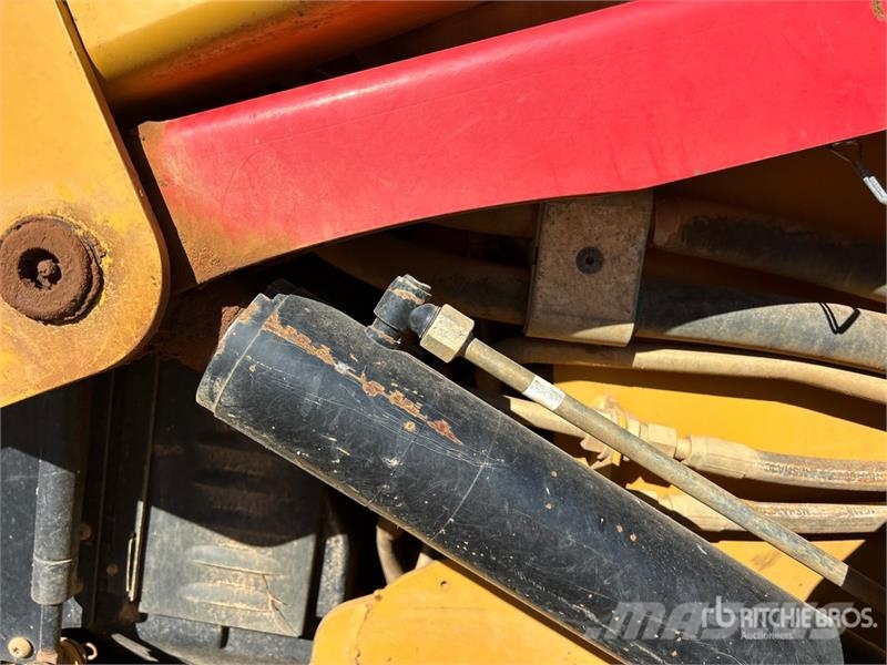 CAT 299D2 XHP Two-Speed Compact Track Loader Kompaktlaadurid