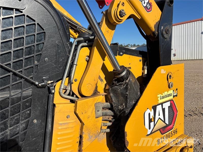 CAT 299D3 XE Two-Speed High Flow Compact Track Loader لوادر انزلاقية التوجيه
