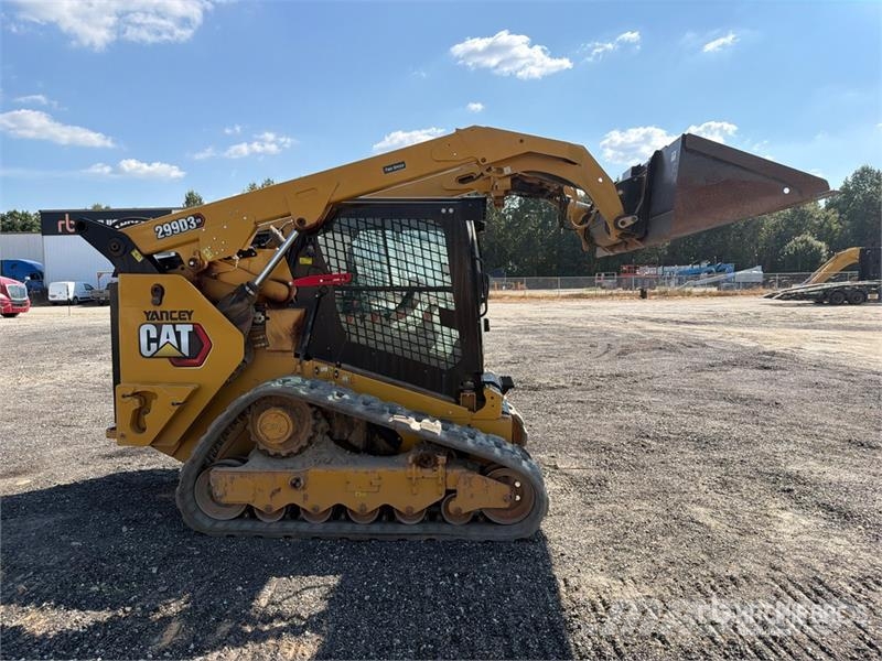 CAT 299D3 XE Two-Speed Compact Track Loader Skid steer loaders
