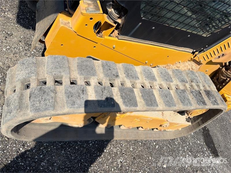 CAT 299D3 XE Two-Speed Compact Track Loader Skid steer loaders