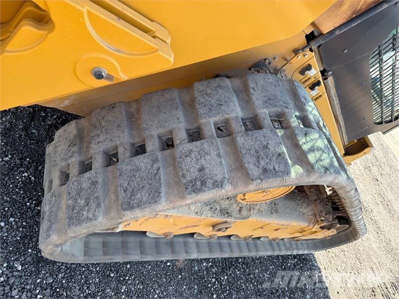 CAT 299D3 XE Two-Speed Compact Track Loader Skid steer loaders
