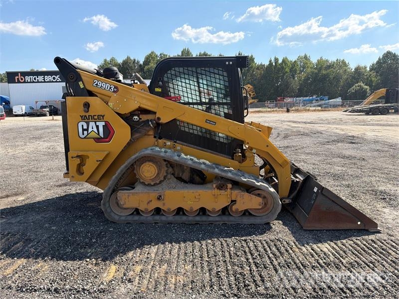 CAT 299D3 XE Two-Speed Compact Track Loader Skid steer loaders