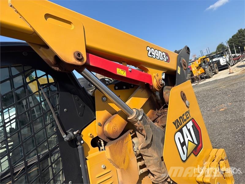 CAT 299D3 XE Two-Speed Compact Track Loader Skid steer loaders