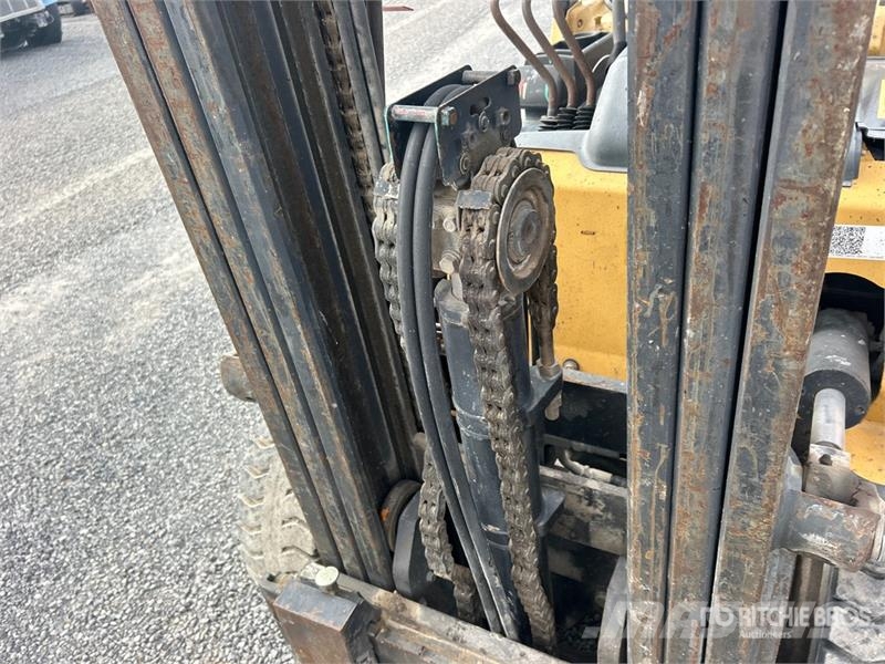 CAT 2P6000 Pneumatic Tire Forklift (Inoperable) 그 외 지게차