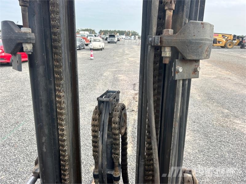 CAT 2P6000 Pneumatic Tire Forklift (Inoperable) 그 외 지게차