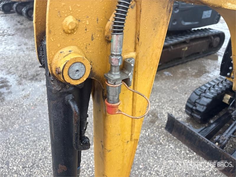 CAT 300.9D Mini Excavator Mini ekskavatörler, 7 tona dek