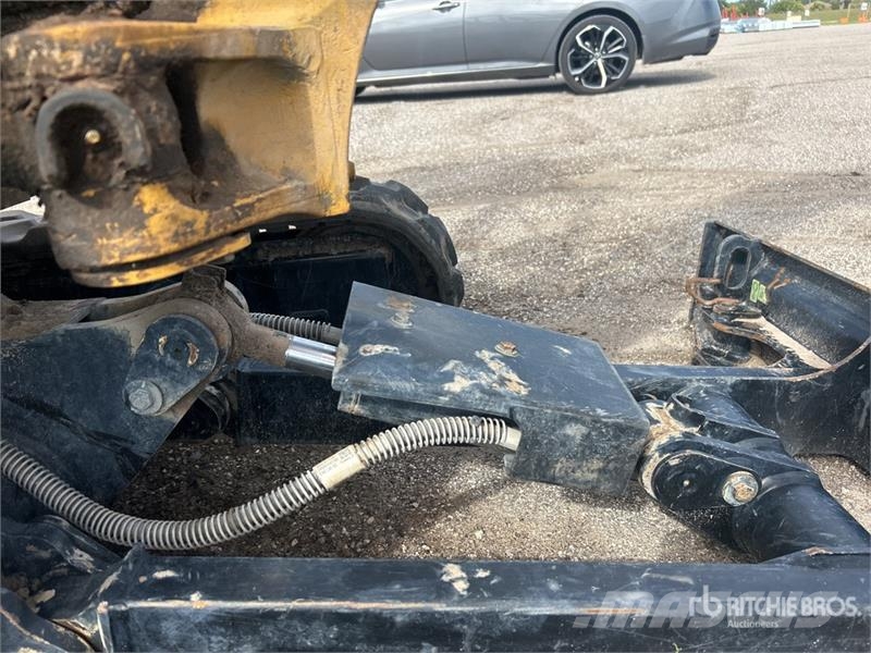 CAT 301.5 Mini ekskavatori < 7 t