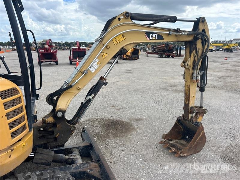 CAT 302.7D CR Mini Excavator Mini ekskavatori < 7 t