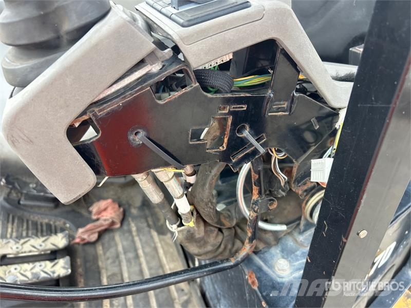 CAT 302.7D CR Mini Excavator Mini ekskavatori < 7 t