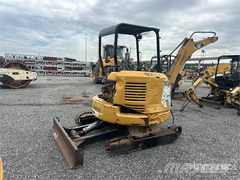 CAT 303.5E2CR Mini Excavator (Inoperable) Mini bagri <7t