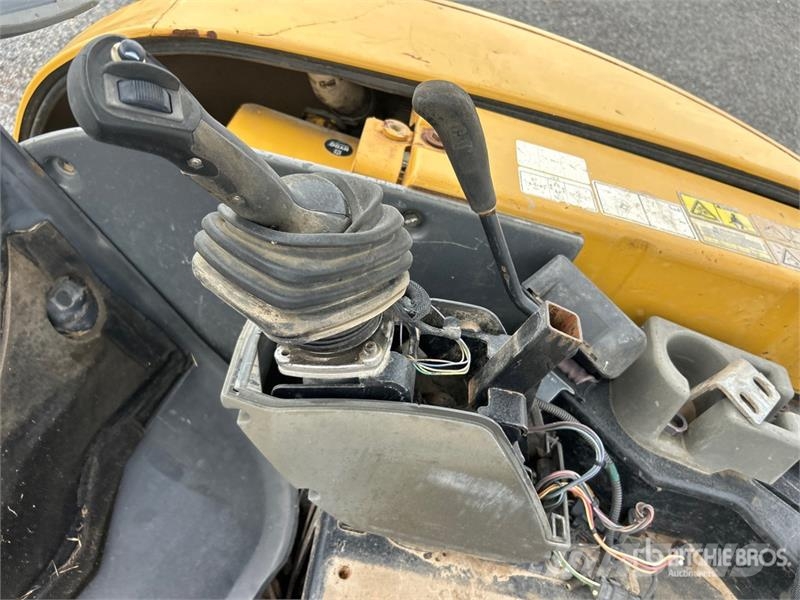 CAT 303.5E2CR Mini Excavator (Inoperable) Mini bagri <7t