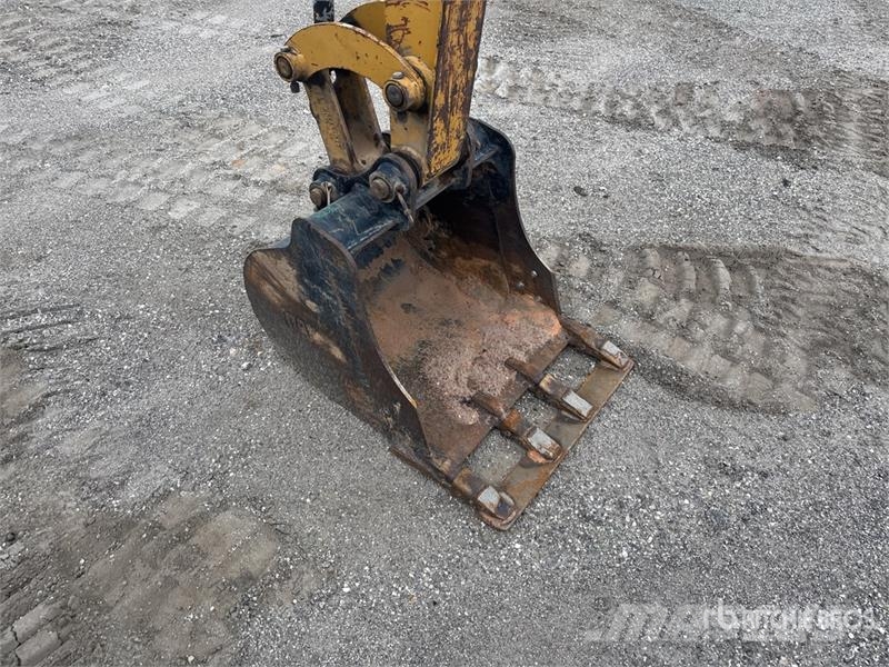 CAT 303E CR Mini ekskavatori < 7 t