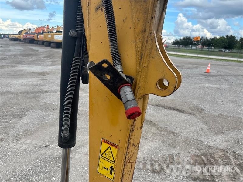 CAT 303E CR Mini ekskavatori < 7 t