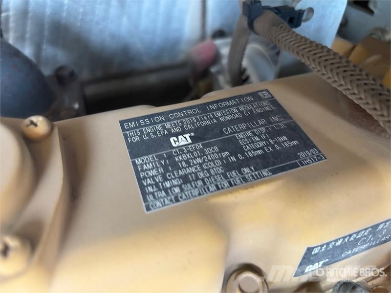 CAT 303E CR Mini ekskavatori < 7 t