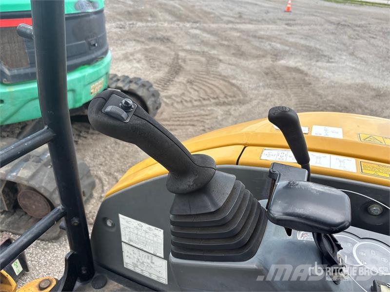 CAT 303E CR Mini ekskavatori < 7 t