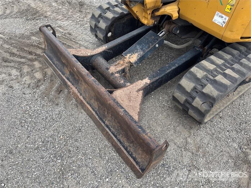 CAT 303E CR Mini ekskavatori < 7 t