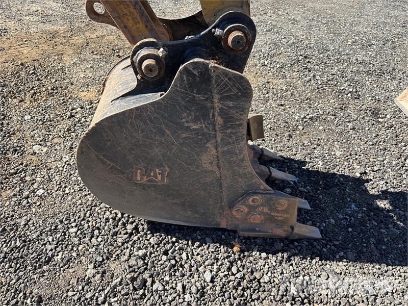 CAT 303E CR Minigrävare < 7t