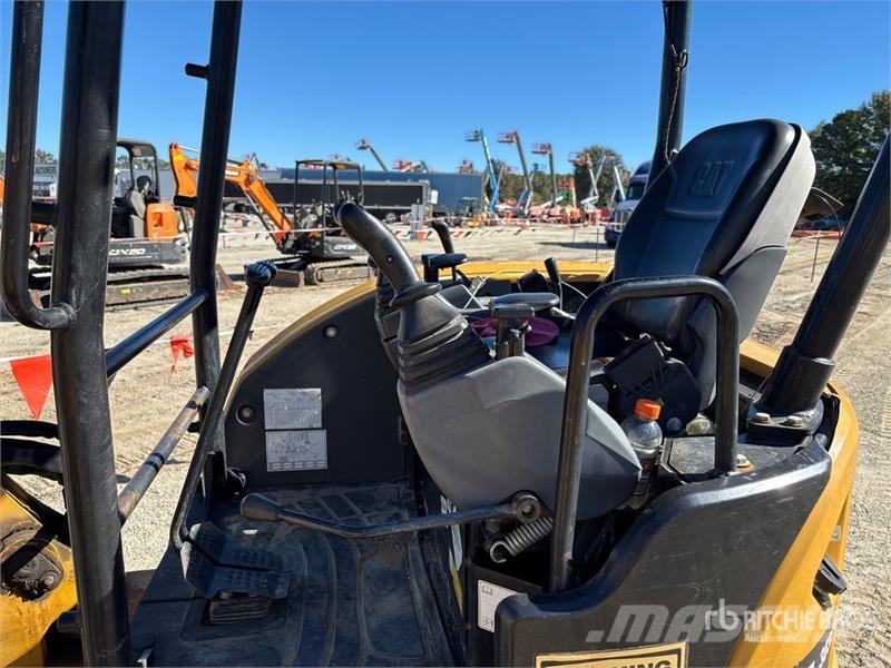 CAT 303E CR Minigrävare < 7t