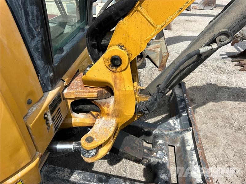 CAT 304E2 CR Mini bageri <7t