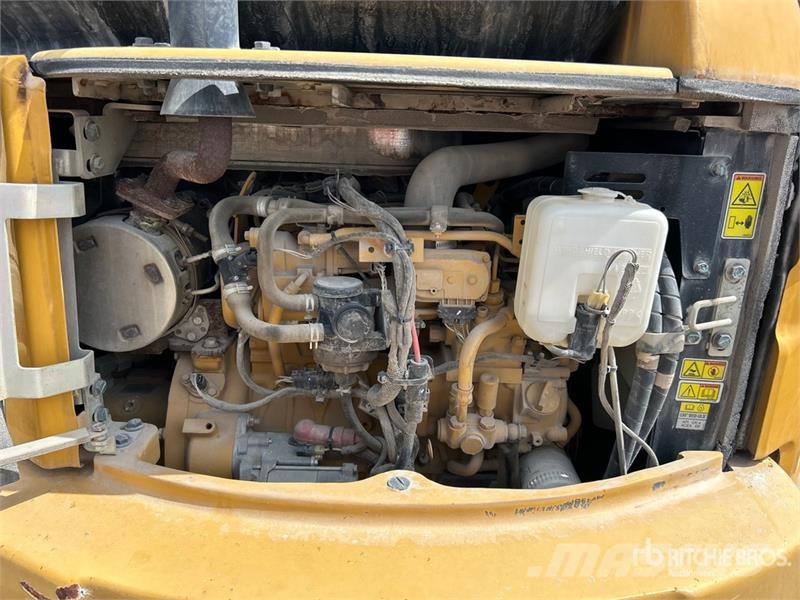 CAT 304E2 CR Mini bageri <7t