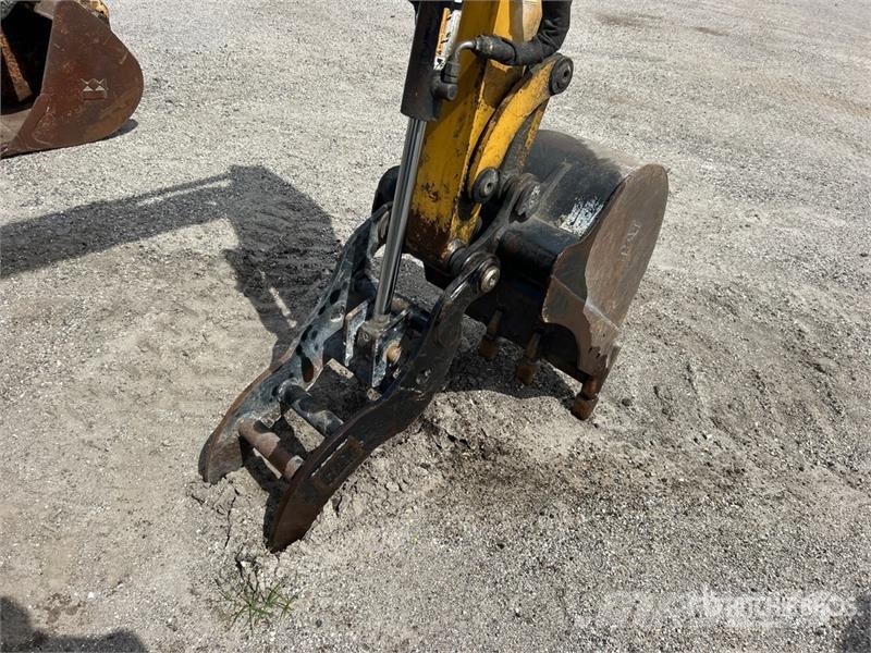 CAT 304E2 CR Mini bageri <7t