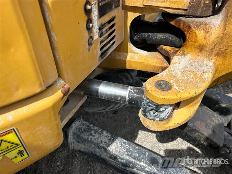 CAT 304E2 CR Mini bageri <7t