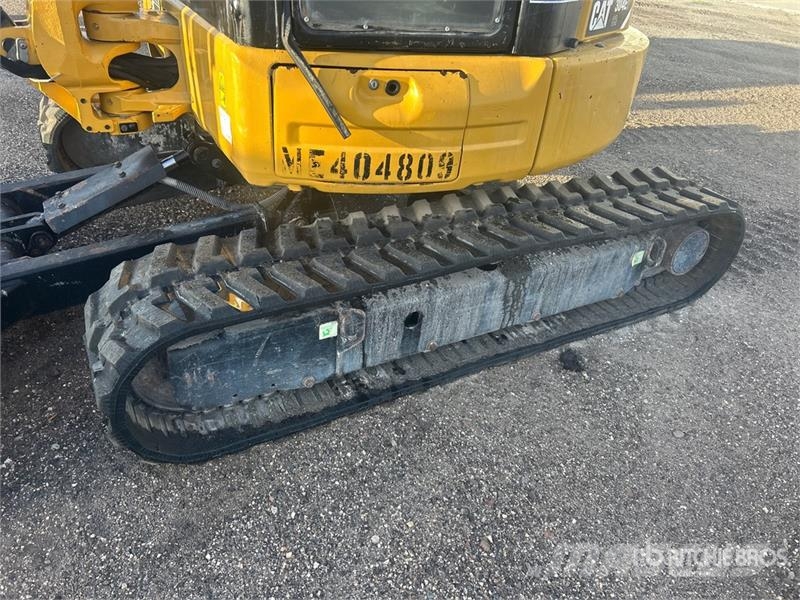 CAT 304E2 CR Mini excavatoare < 7t