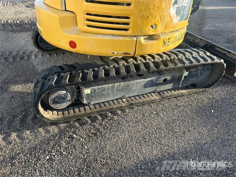 CAT 304E2 CR Mini excavatoare < 7t