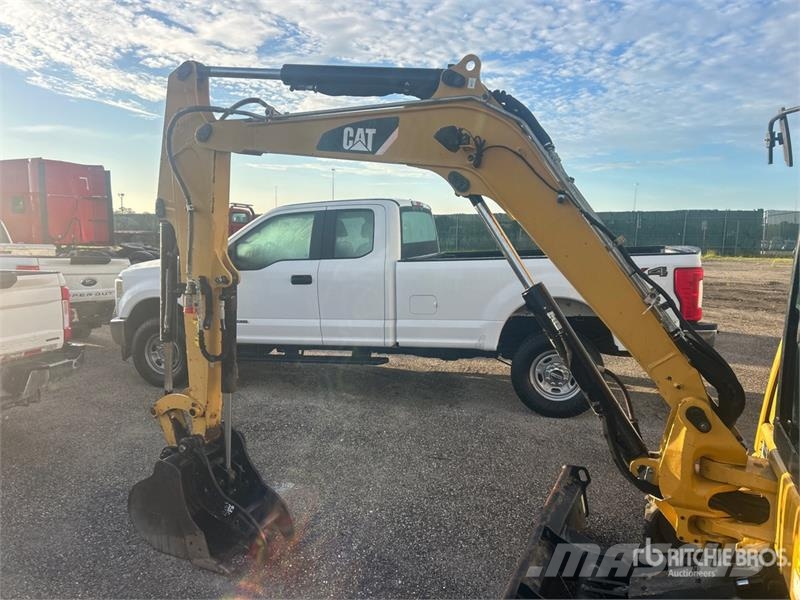 CAT 304E2 CR Mini excavatoare < 7t
