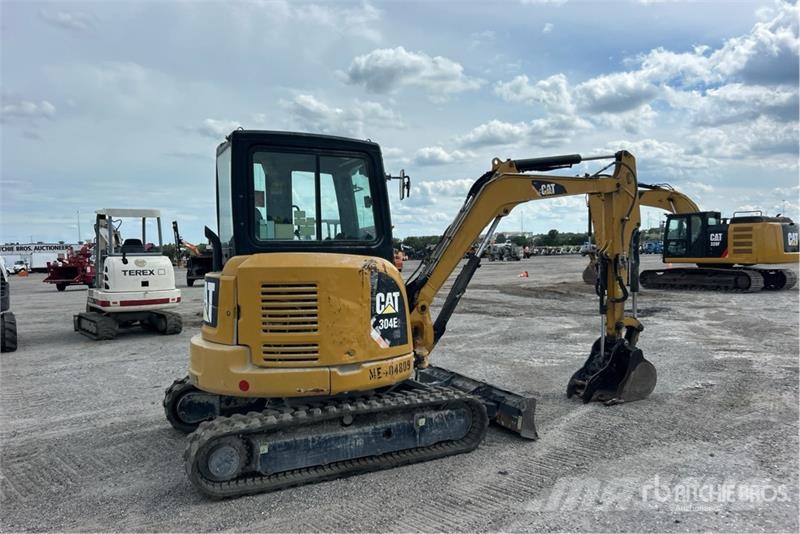 CAT 304E2 CR Mini bageri <7t