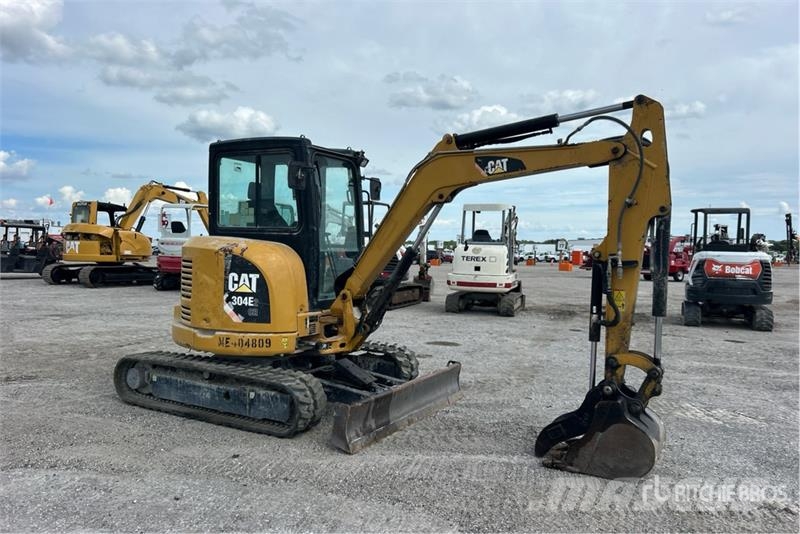 CAT 304E2 CR Mini bageri <7t