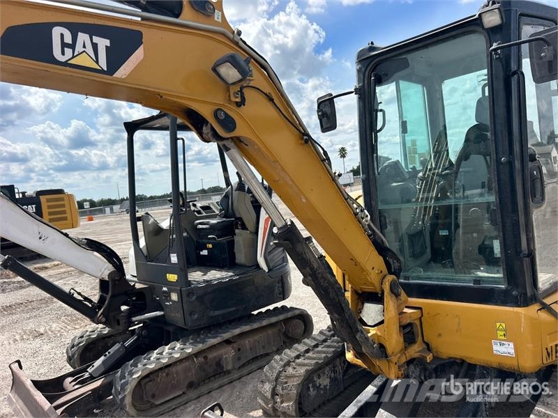 CAT 304E2 CR Mini bageri <7t