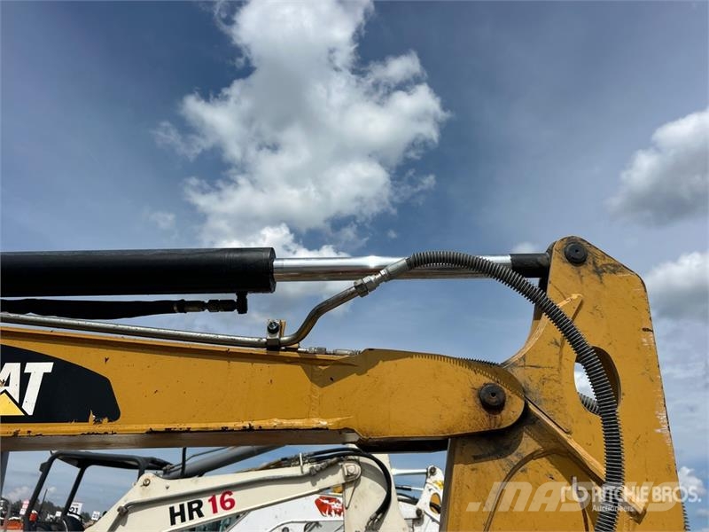 CAT 304E2 CR Mini bageri <7t