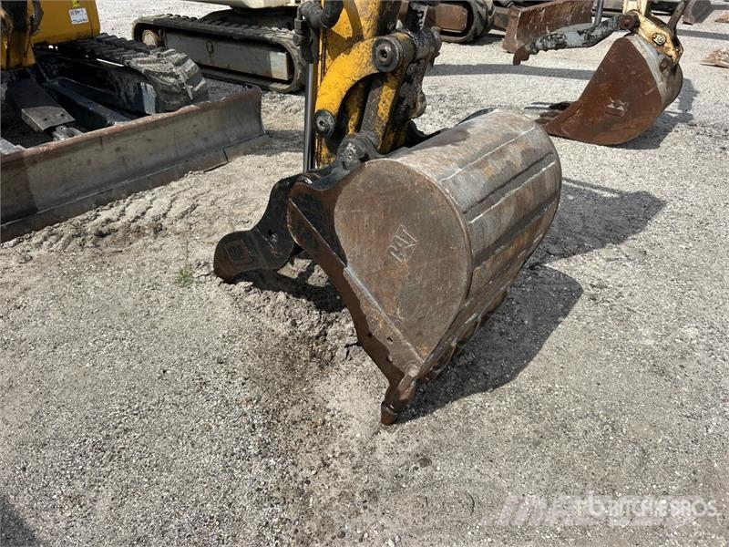 CAT 304E2 CR Mini bageri <7t