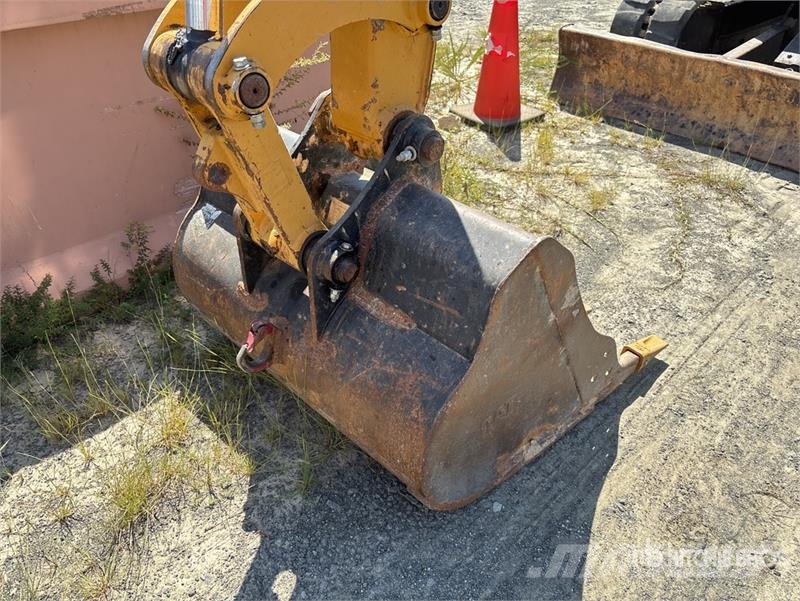 CAT 305.5E2 Mini Excavator Miniexcavadoras