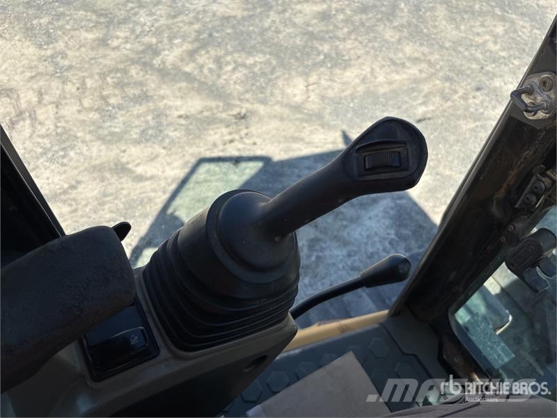 CAT 305.5E2 Mini Excavator Miniexcavadoras