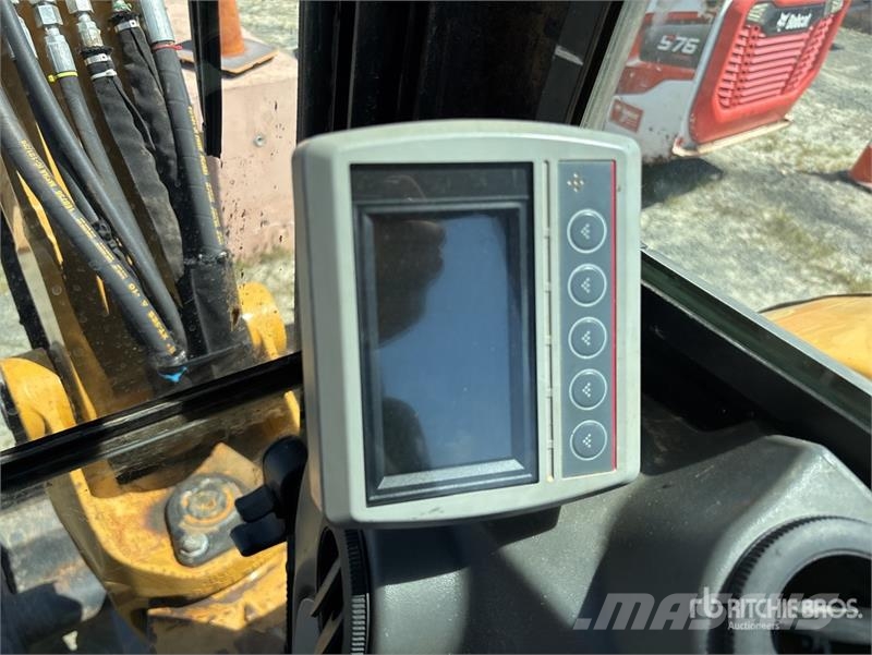 CAT 305.5E2 Mini Excavator Miniexcavadoras