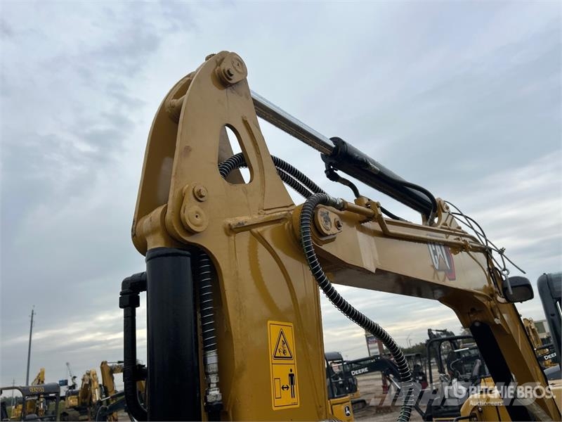 CAT 305.5E2 Mini Excavator Miniescavadeiras < 7t (Mini escavadeiras)
