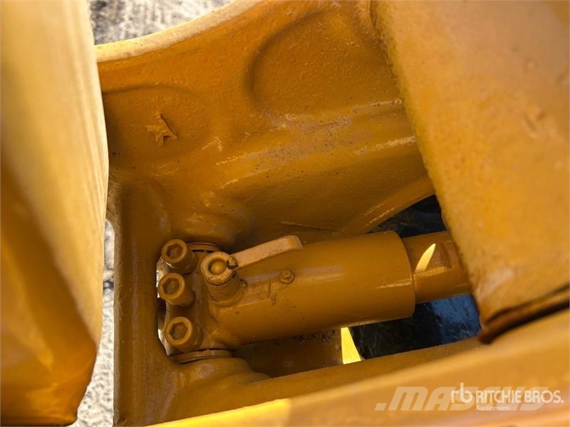 CAT 305.5E2 Mini Excavator Mini bagri <7t