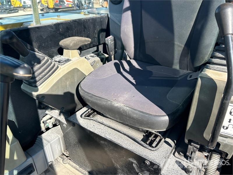 CAT 305.5E2 Mini Excavator Mini bagri <7t